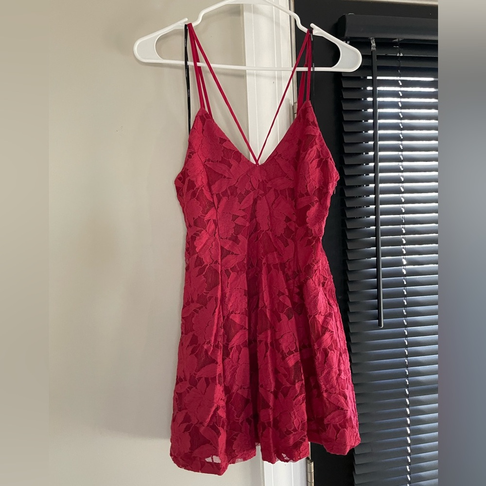 Forever 21 burgundy mini dress